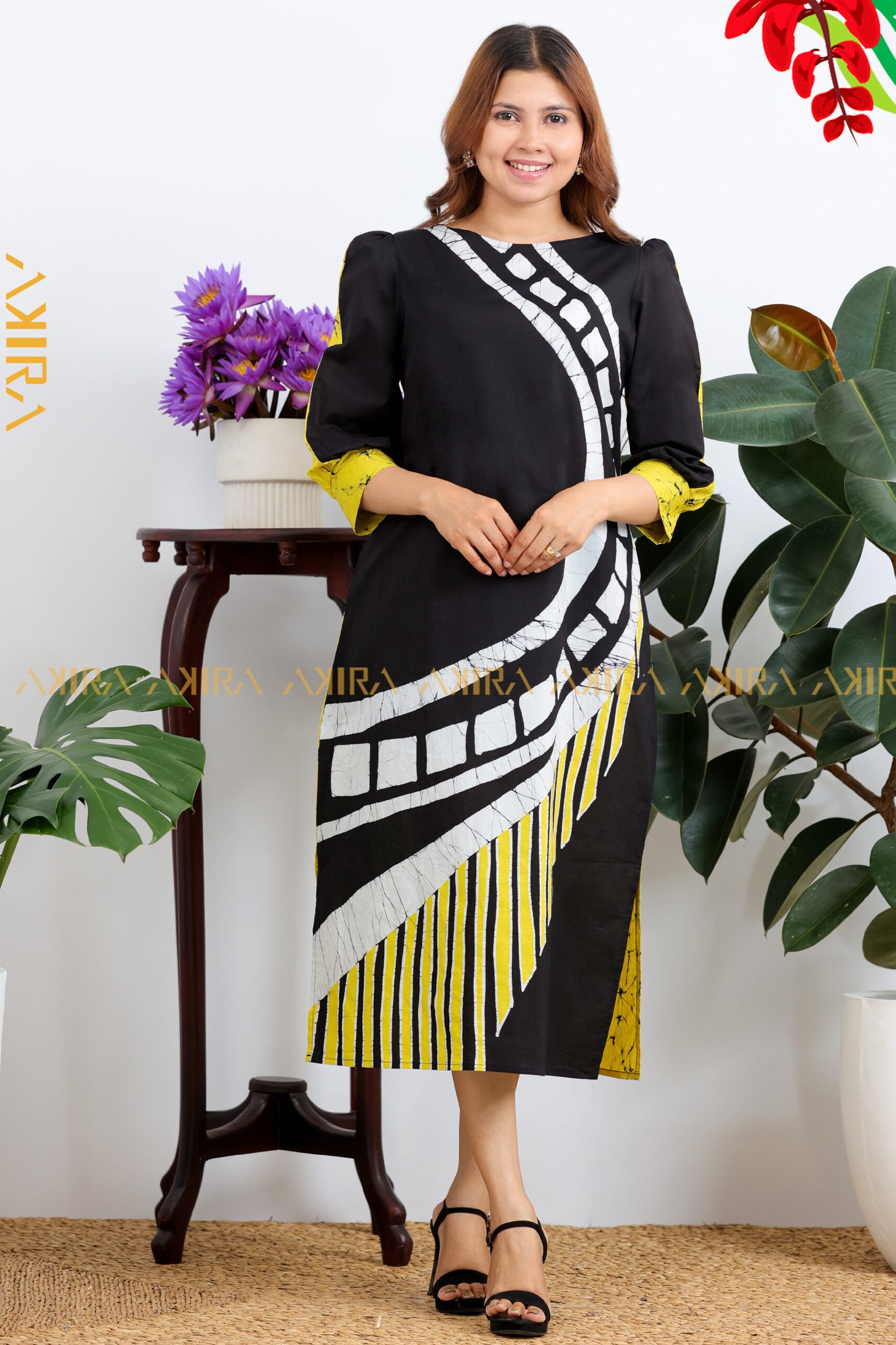 Daisiana Batik Dress